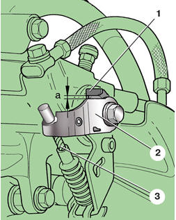 Регулировка стояночного тормоза с задними дисковыми тормозными механизмами